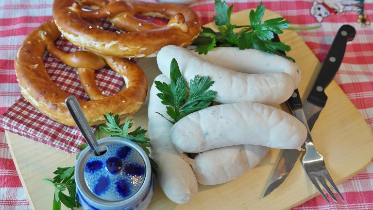 Weißwurst mit Brezel